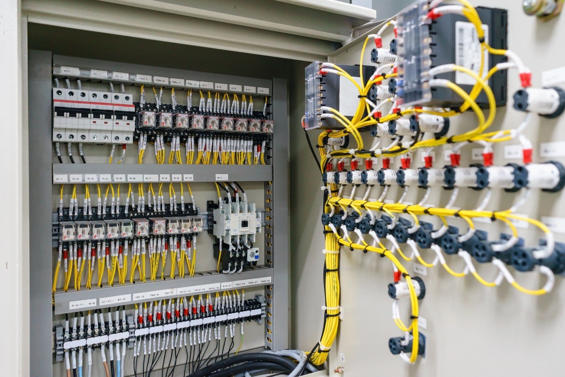 Cuadro eléctrico de una sala técnica